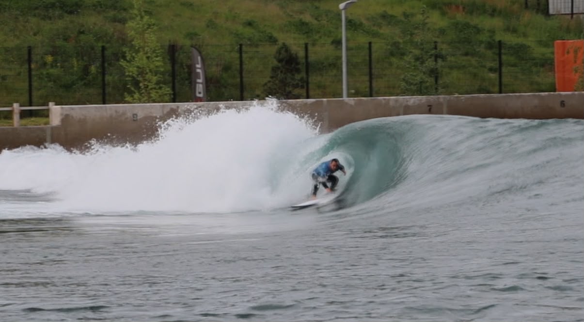 Paul-Élie - Storm Surfing