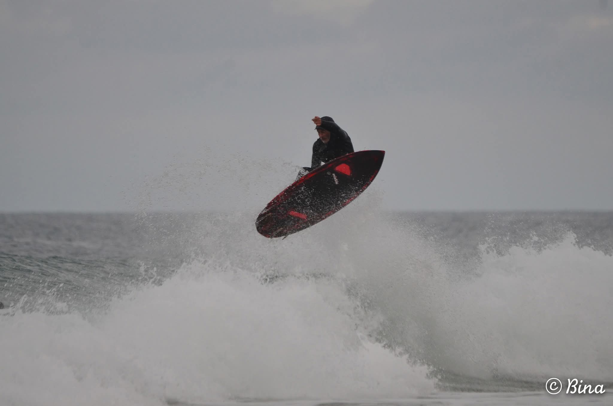 Romain - Storm Surfing